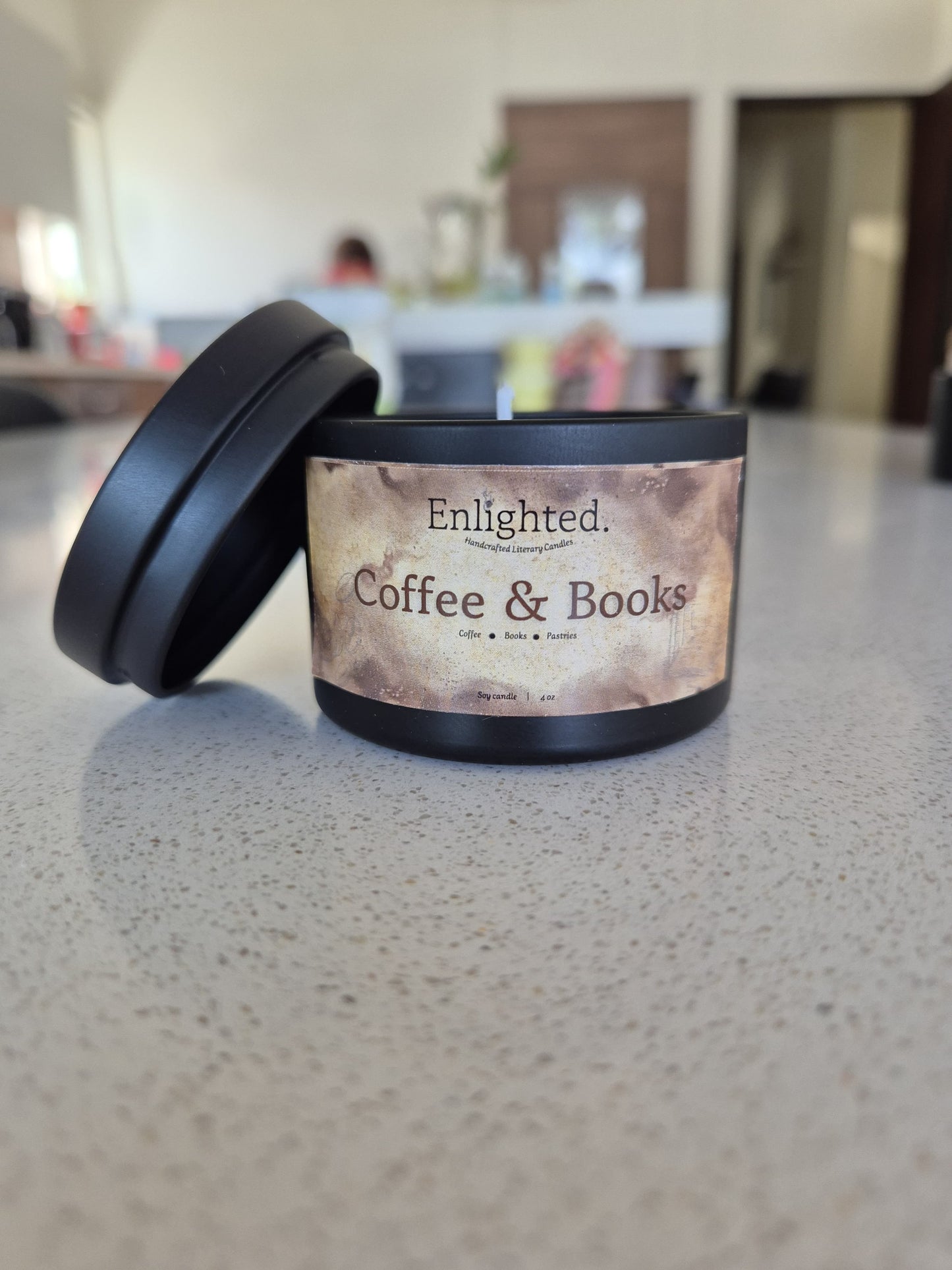 Vela Literaria - Enlighted Handcrafted Literary Candles