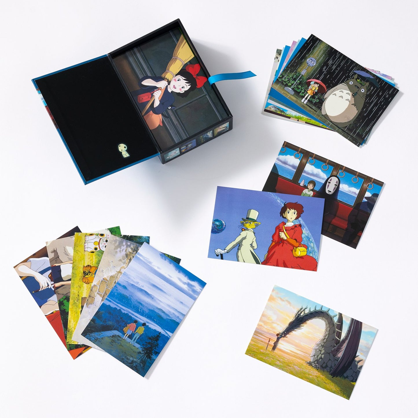 Studio Ghibli: 100 Collectible Postcards : Final Frames from the Feature Films (1984-2014)